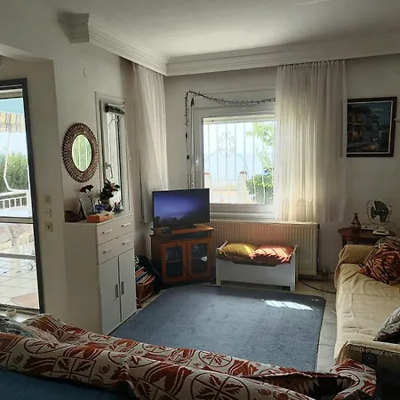 Sea & Roses Beachfront House - Halkidiki *